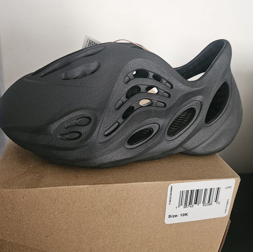 Yeezy Foam Runners Infant Size 10k
